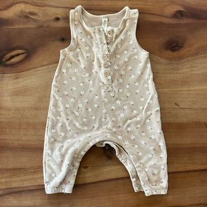 Pink/Beige Quincy Mae Sleeveless Romper 0-3 months